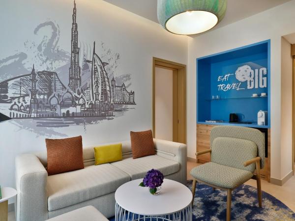 NH Collection Dubai The Palm : photo 2 de la chambre suite club 1 chambre - vue sur mer