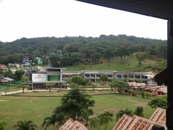 Phi Phi Andaman Legacy Resort : photo 7 de la chambre chambre double ou lits jumeaux supérieure - vue sur montagnes