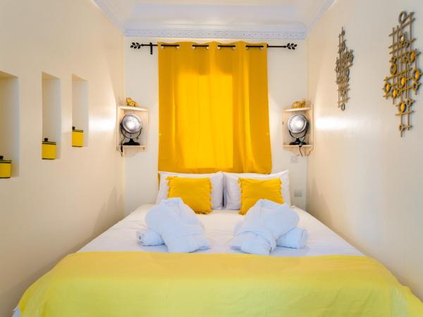 ArtHouse Cinema Hotel : photo 1 de la chambre chambre double ou lits jumeaux supérieure