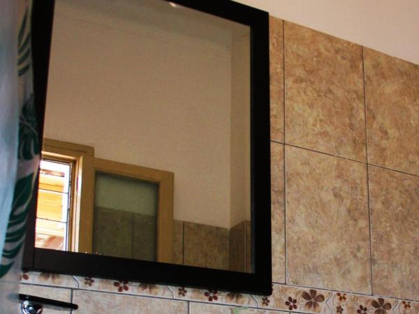 CORAGGIOSA : photo 4 de la chambre chambre double ou lits jumeaux avec salle de bains commune