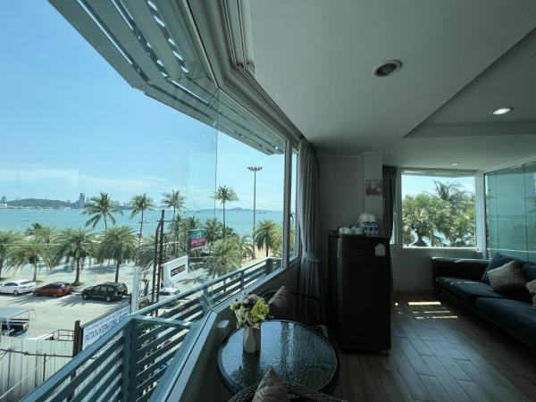 The Beach Front Resort, Pattaya : photo 6 de la chambre suite familiale - vue sur mer