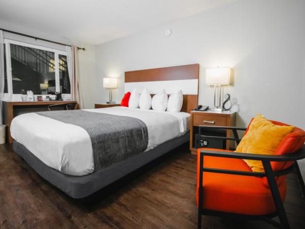 The Atwood Hotel San Diego - SeaWorld/Zoo : photo 2 de la chambre chambre lit king-size - accessible aux personnes à mobilité réduite