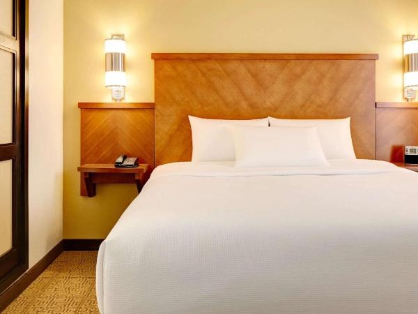 Sonesta Select Austin North Central : photo 4 de la chambre chambre lit king-size avec canapé-lit - Étage supérieur