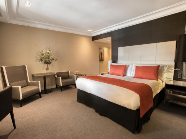 InterContinental Marseille - Hotel Dieu by IHG : photo 1 de la chambre chambre lit king-size premium - vue sur Église