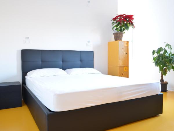 Nomad Hostel : photo 1 de la chambre chambre double familiale