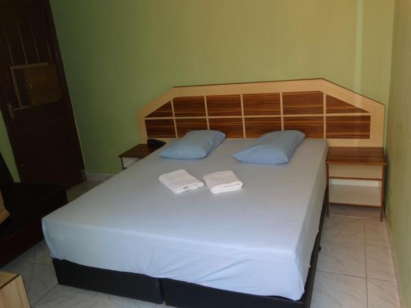 hotel Economico da SE : photo 1 de la chambre chambre double avec ventilateur