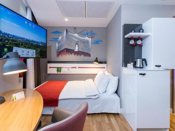 Holiday Inn Hamburg - City Nord, an IHG Hotel : photo 3 de la chambre chambre lit king-size standard avec canapé-lit - non-fumeurs
