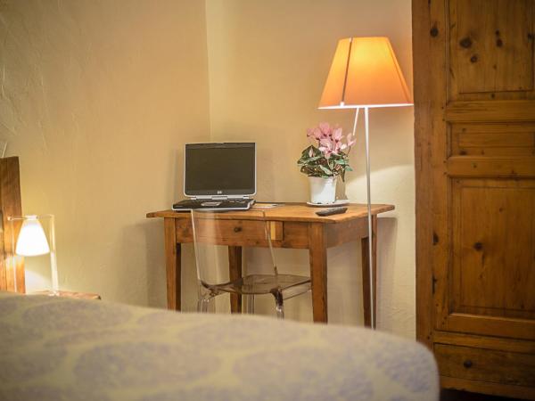 Domus Antica Aosta : photo 8 de la chambre chambre double deluxe