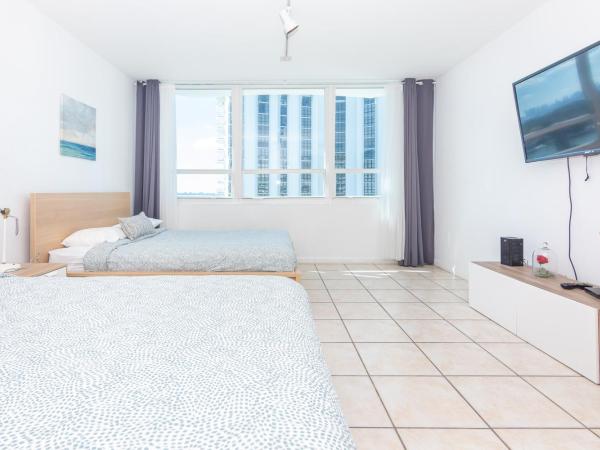 Girasole Rentals : photo 3 de la chambre studio lit queen-size de luxe