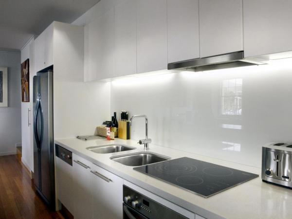 Sullivans Cove Apartments : photo 6 de la chambre appartement - vue sur port