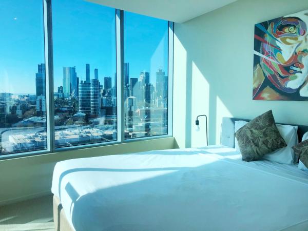The Sebel Residences Melbourne Docklands Serviced Apartments : photo 1 de la chambre one bedroom apartment with one queen bed