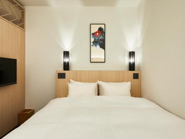 HOTEL KYOTOLOGY : photo 2 de la chambre superior king room with shower - no cleaning for consecutive night stays