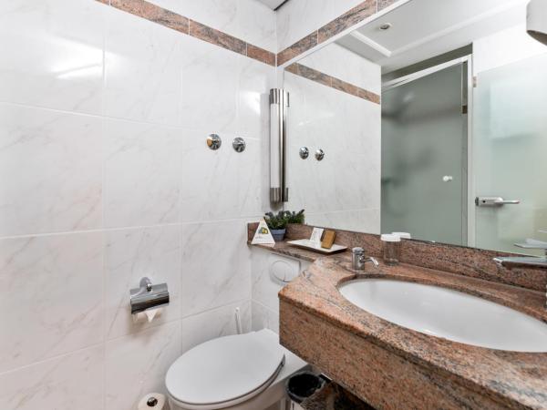 KING's Hotel First : photo 8 de la chambre chambre simple