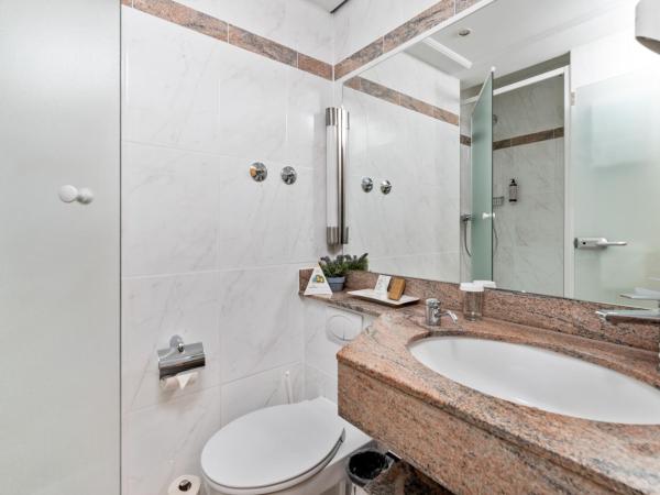 KING's Hotel First : photo 9 de la chambre chambre simple