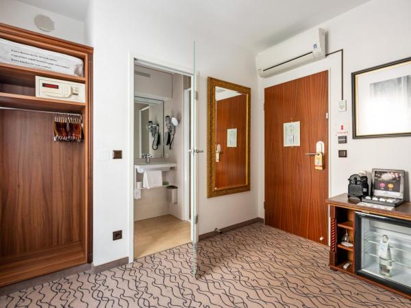 King's Hotel Center Superior : photo 6 de la chambre chambre simple confort