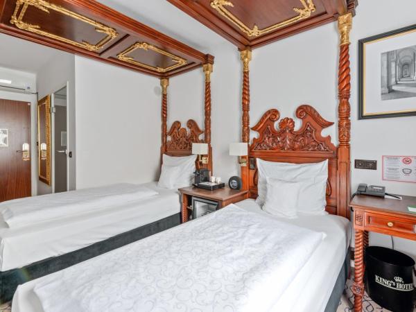 King's Hotel Center Superior : photo 7 de la chambre chambre lits jumeaux confort