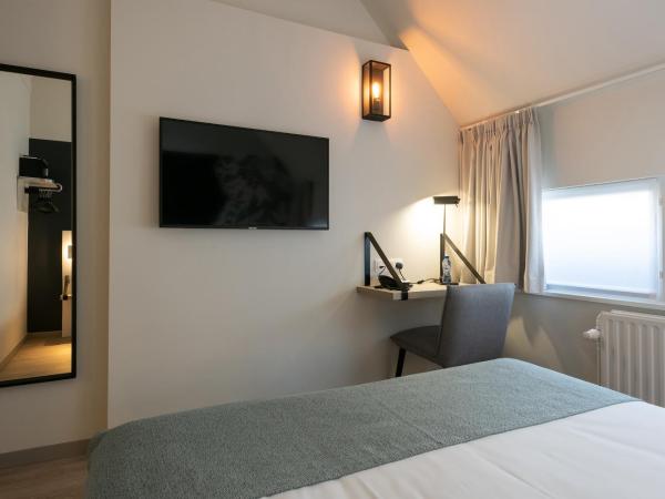 Martin's Brugge : photo 4 de la chambre chambre double confort avec douche