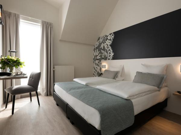 Martin's Brugge : photo 3 de la chambre chambre double avec douche