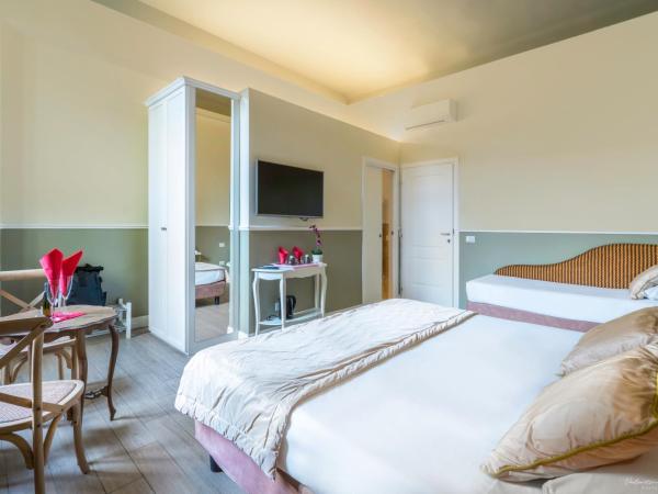 B&B Le Stanze del Duomo : photo 7 de la chambre chambre triple supérieure