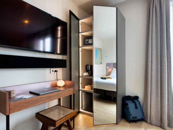 Hébé Hotel : photo 3 de la chambre grande chambre double