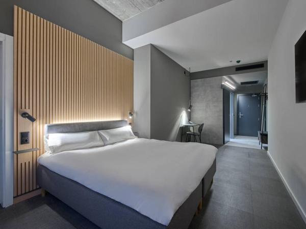 Zleep Madrid Airport : photo 1 de la chambre chambre double - accessible aux personnes à mobilité réduite 