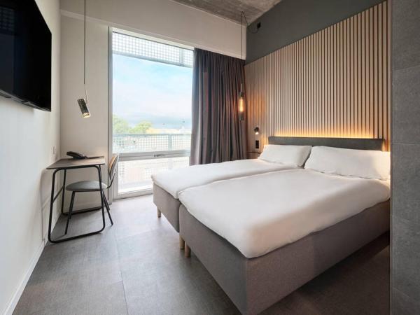 Zleep Madrid Airport : photo 5 de la chambre chambre lits jumeaux standard