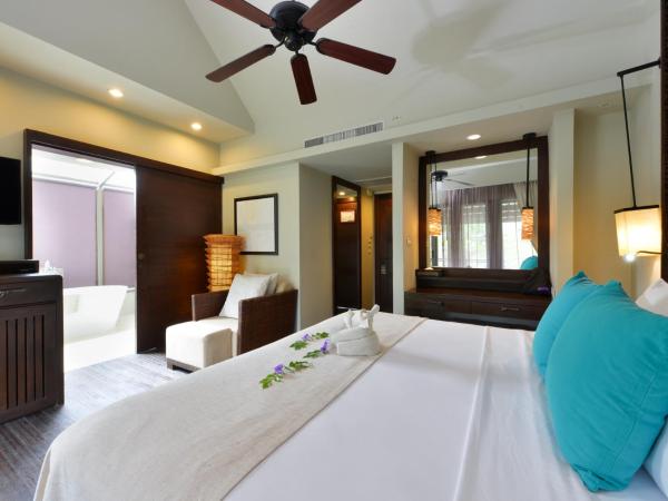 Twin Lotus Resort and Spa - SHA Plus - Adult Only Hotel : photo 1 de la chambre chambre deluxe