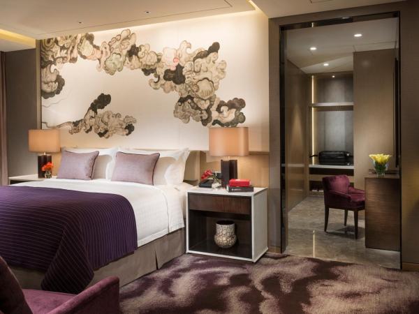 Four Seasons Hotel Shenzhen : photo 1 de la chambre suite lit king-size exécutive