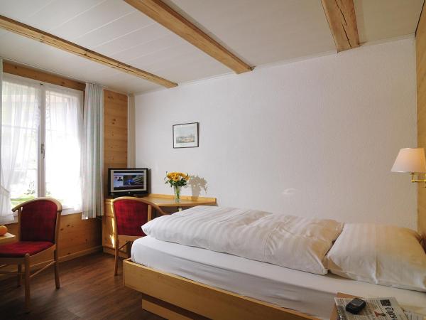 Hotel Chalet Swiss : photo 4 de la chambre chambre simple standard