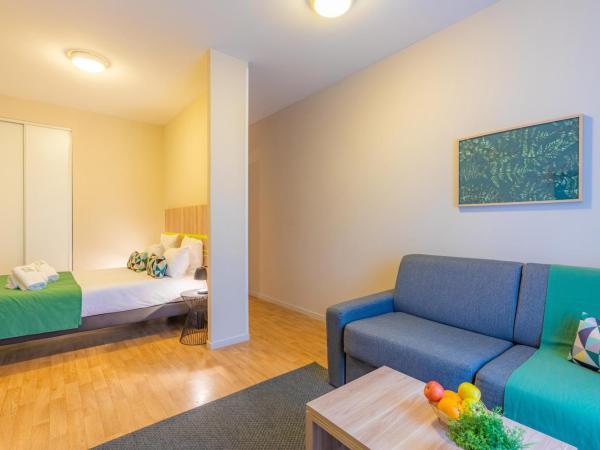 Appart'City Confort Nantes Centre : photo 4 de la chambre appartement (4 adultes)