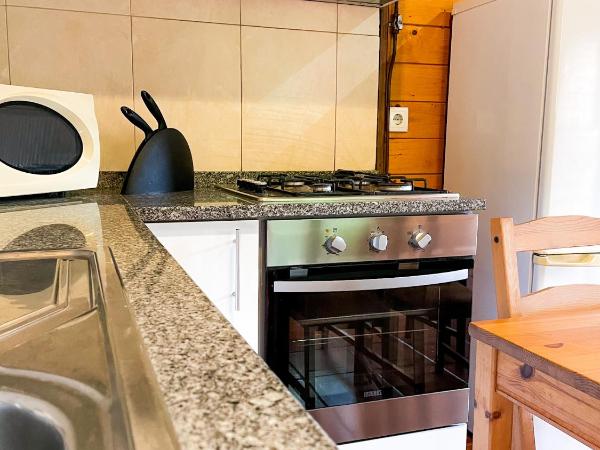 Jantesta Guest House : photo 6 de la chambre bungalow familial