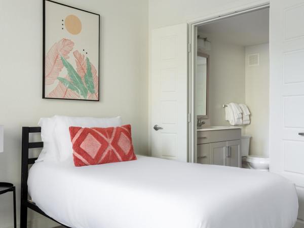 Kasa Greenville Dallas : photo 9 de la chambre two-bedroom apartment (self check-in with virtual front desk)