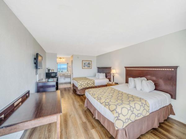 Baymont by Wyndham Panama City Beach : photo 1 de la chambre 2 queen beds with  limited view, non-smoking