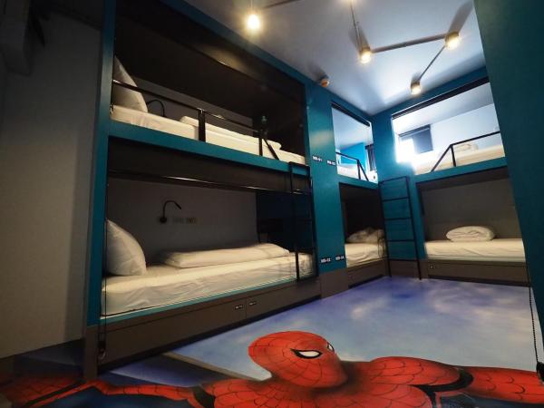 Stardust Boutique Hotel : photo 1 de la chambre lits superposés dans dortoir masculin 