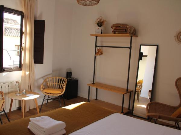 La Piquera Hostal : photo 2 de la chambre suite avec terrasse 