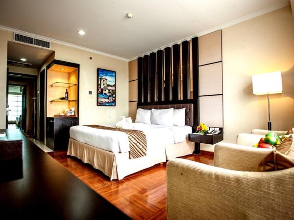 Ros-In Hotel : photo 2 de la chambre chambre deluxe double ou lits jumeaux