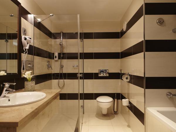 Aquaworld Resort Budapest : photo 5 de la chambre suite junior