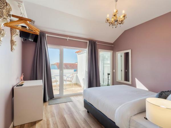 Marina Blue - Apartments & Suites : photo 3 de la chambre chambre double avec balcon - vue sur mer