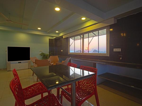Hotel NS Royal Emirates With 3Hr Early check in : photo 7 de la chambre studio