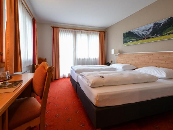 Hotel Sonnwendhof Engelberg : photo 2 de la chambre chambre double confort avec balcon