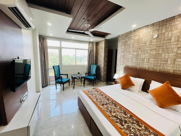 Hotel Dayal Regency, Shushant Lok sector 29, Near Fortis Hospital : photo 2 de la chambre chambre deluxe double ou lits jumeaux