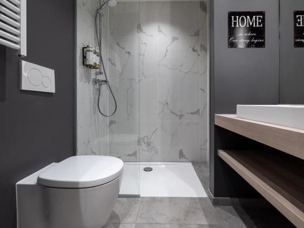 numa I Stark Rooms & Apartments : photo 6 de la chambre medium room with balcony - single bed