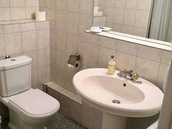 Hotel Kaiserswerth : photo 4 de la chambre chambre double