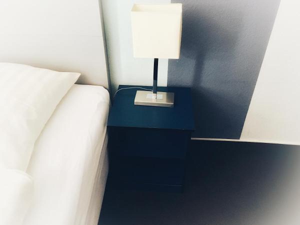 Hotel Kaiserswerth : photo 2 de la chambre chambre double