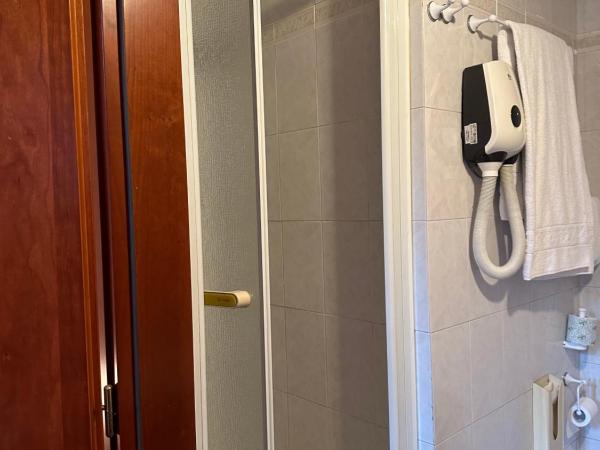 Hotel Aspromonte : photo 4 de la chambre chambre double avec balcon