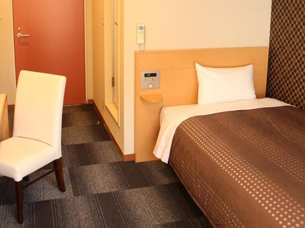 HOTEL LiVEMAX BUDGET Chiba Mihama : photo 3 de la chambre chambre simple - non-fumeurs