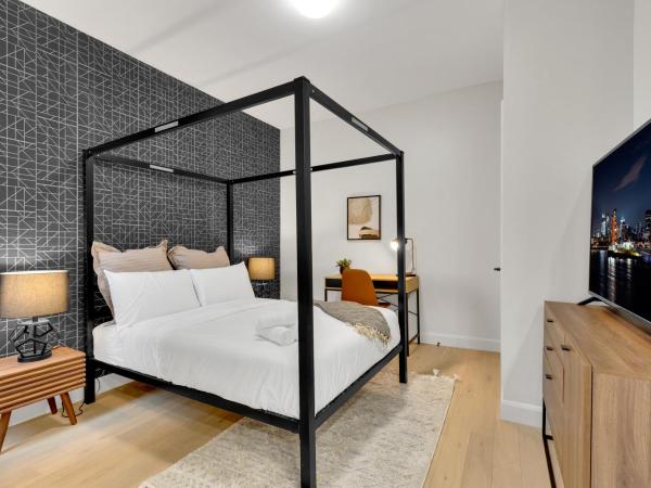 Deluxe Suites Downtown Montreal : photo 2 de la chambre studio lit queen-size de luxe 