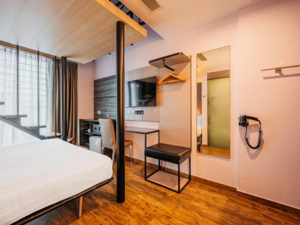 Mercure Singapore Tyrwhitt : photo 7 de la chambre chambre familiale classique avec 1 lit double et 1 lit simple