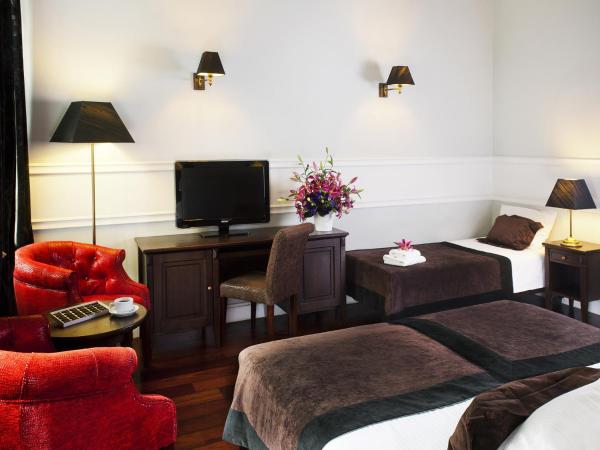 Holland House Residence Old Town : photo 6 de la chambre chambre triple supérieure - vue sur ville