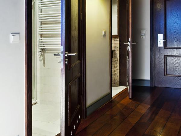 Holland House Residence Old Town : photo 9 de la chambre suite familiale